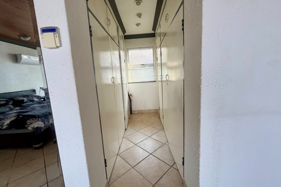 3 Bedroom Property for Sale in Kosmos North West